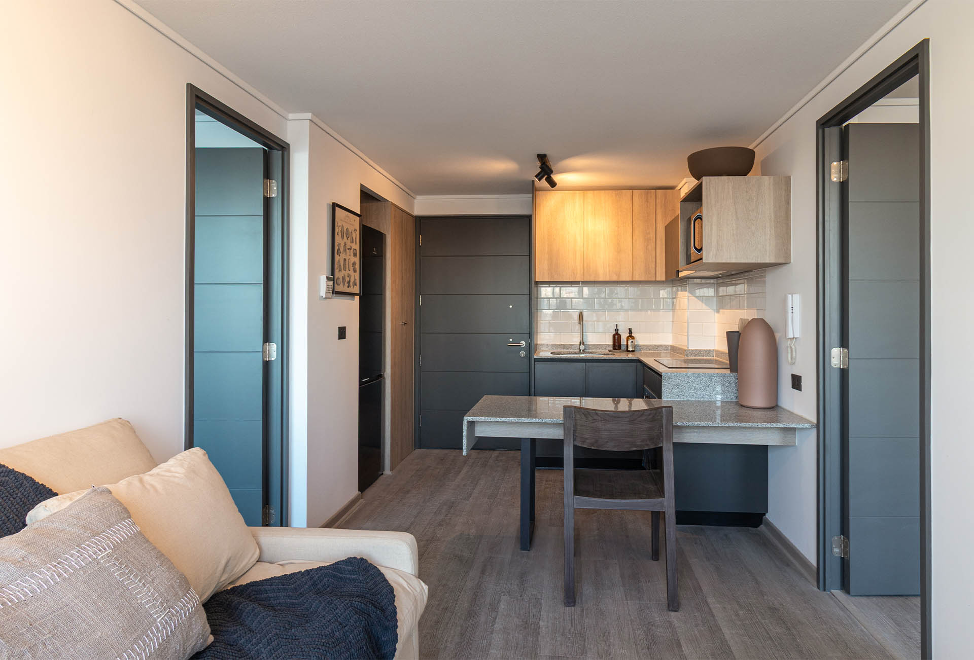 LIVING / COCINA